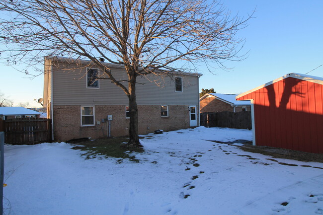 Building Photo - 112 Tomahawk Dr