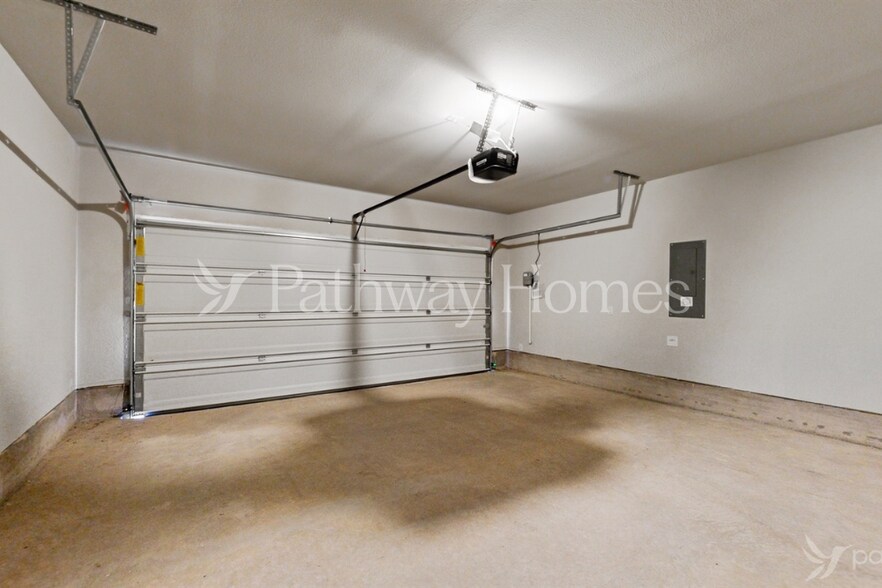 Building Photo - 1616 Gatesville Ct