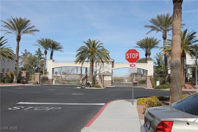 Building Photo - 2568 Diplomacy Pointe Ct