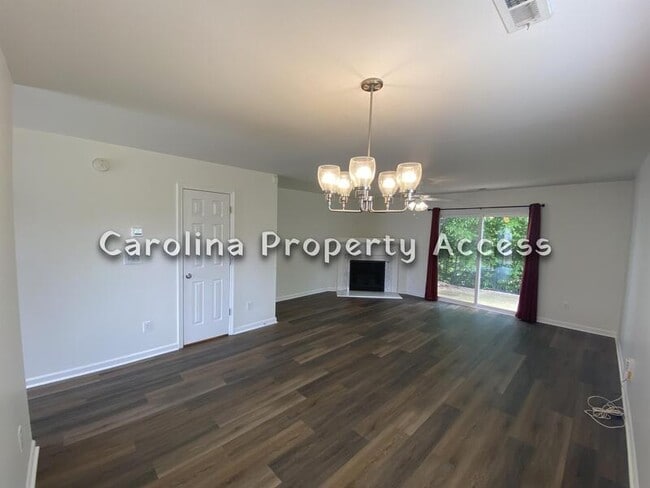 Building Photo - 6016 Osprey Cove Dr
