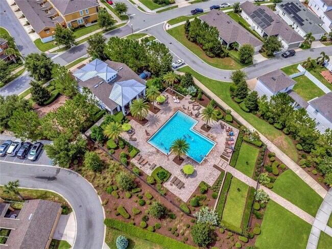 Building Photo - Stunning Fully Furnished 4 Bed Home with Resort-Style Community Amenities