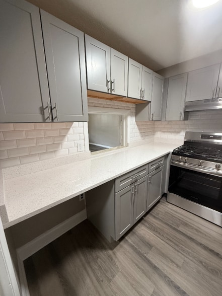 Building Photo - 200 Mountain Ave