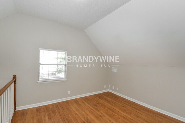 Building Photo - 241 E Morris Dr