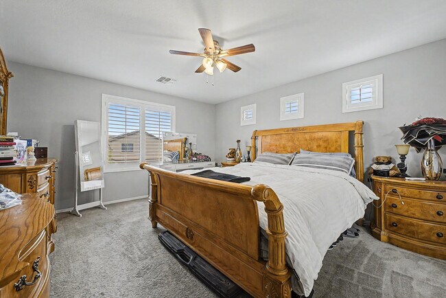 Building Photo - 18235 W Ida Ln