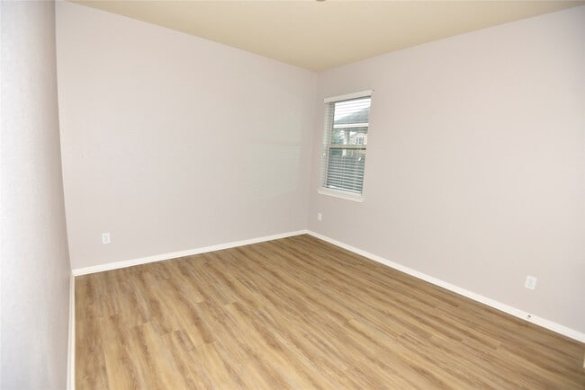 Building Photo - 4519 Fenway Park Way