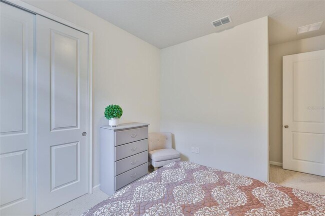 Building Photo - 11412 Blue Woods Dr