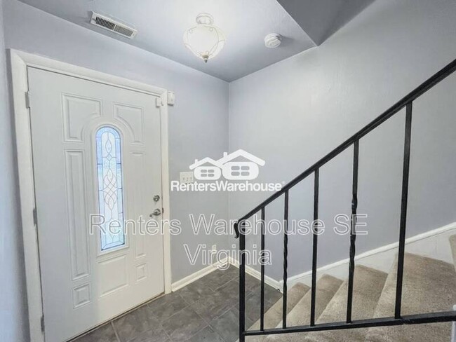 Building Photo - 5629 Banbury Ct