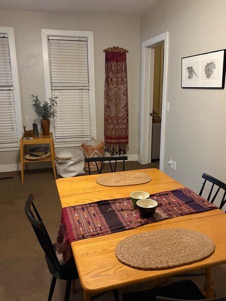Dining area unit 2 - 3208 Logan Ave N