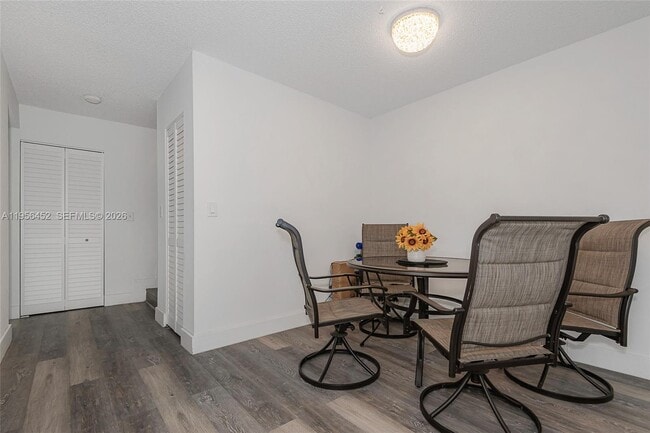 Building Photo - 1501 NW 90th Way