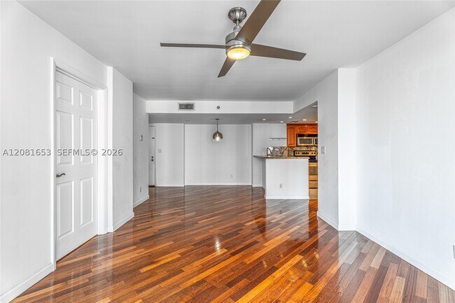Building Photo - 770 Claughton Island Dr