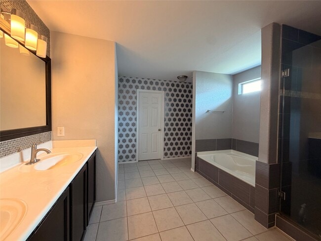 Building Photo - 11962 Dalkey Dr