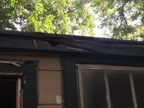 Building Photo - 2107 Campbell St