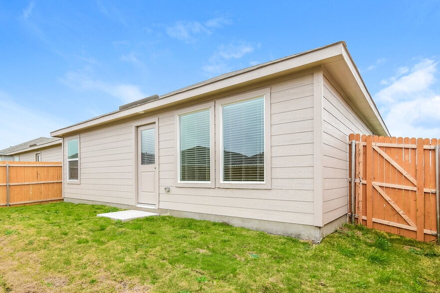 Building Photo - 1032 Calley Pear Trl