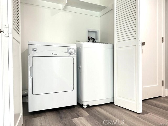 Building Photo - 4704 Park Granada