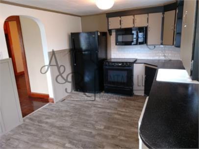 Building Photo - 312 E South St