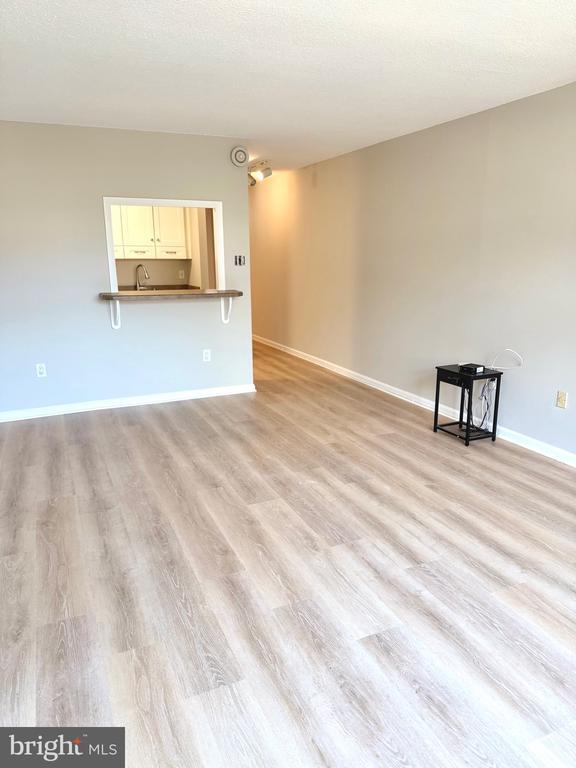 Building Photo - 1301 20th St NW