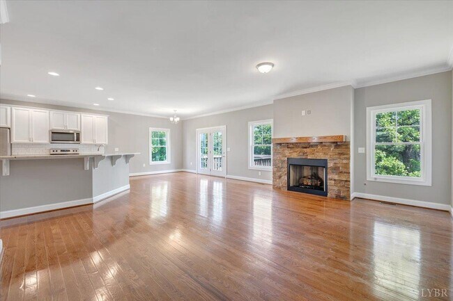 Building Photo - 1021 Lochwood Hl Dr
