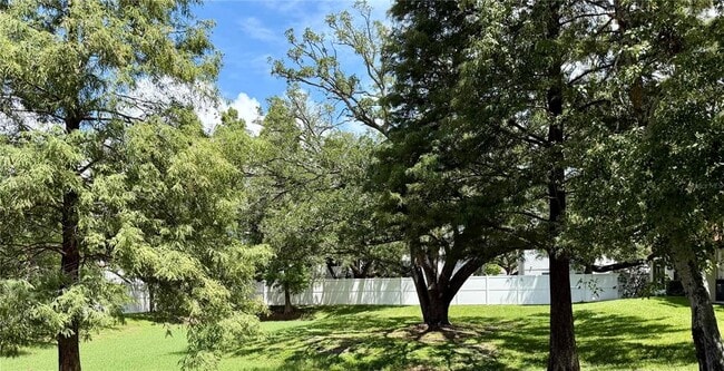 Building Photo - 3146 Bayshore Oaks Dr