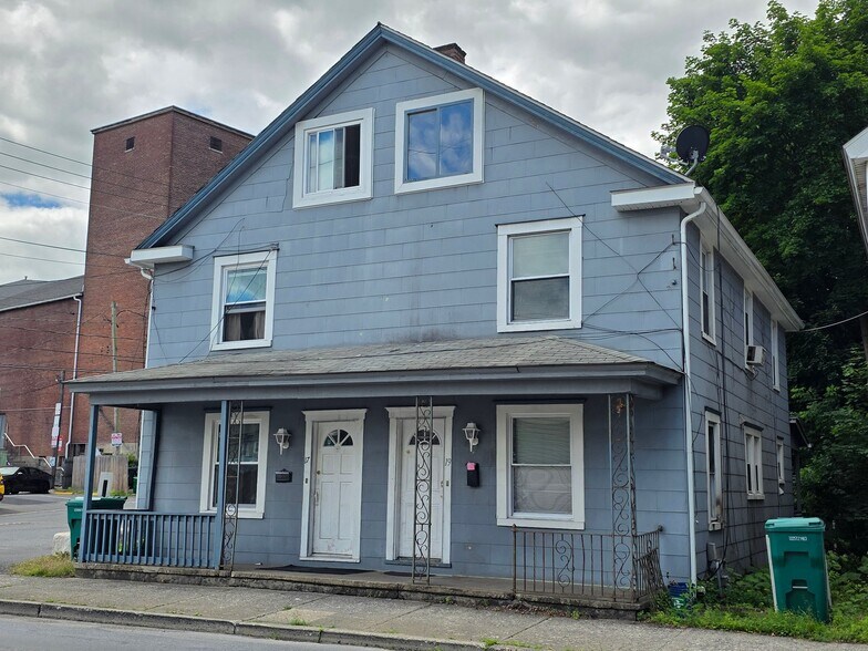 Building Photo - 19 N 5th St
