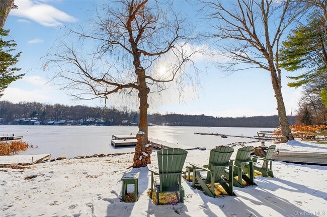 Building Photo - 34 Twin Lakes Rd