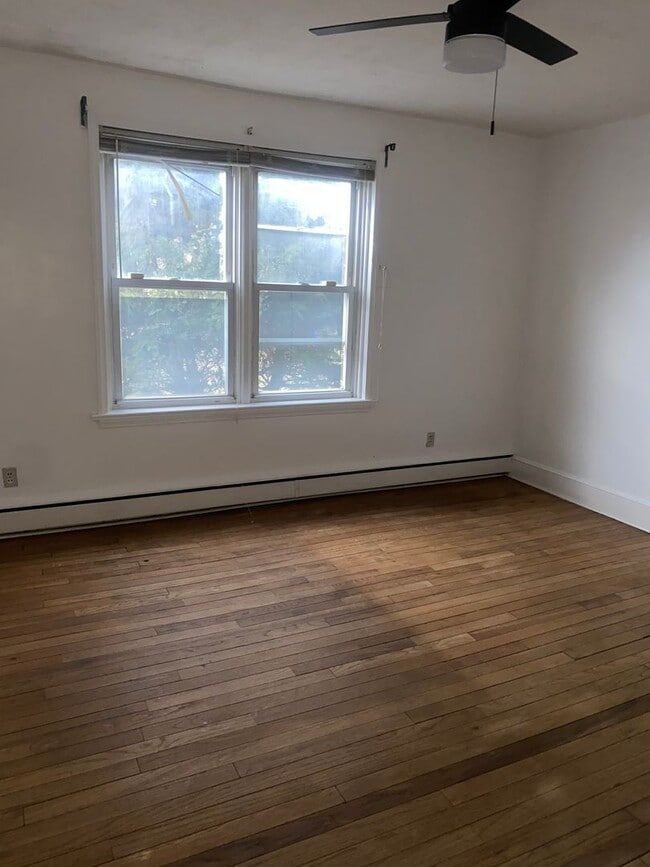 Building Photo - 5817 Keystone St