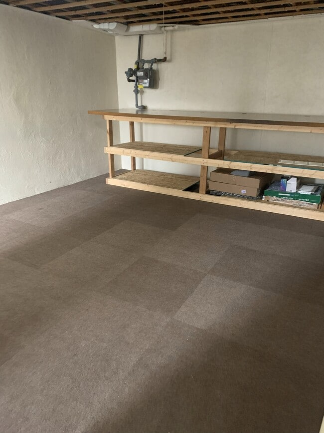 Building Photo - 5073 Grosse Pointe Ln