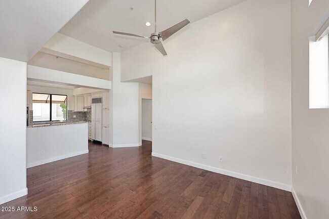 Building Photo - 8989 N Gainey Center Dr