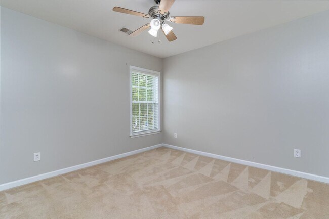 Building Photo - 5005 Brownhare Ct