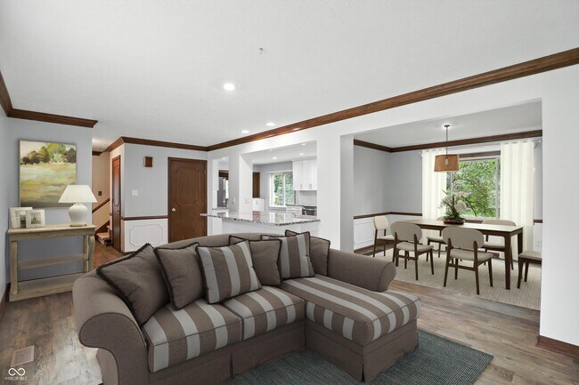 Building Photo - 781 Dayton Dr