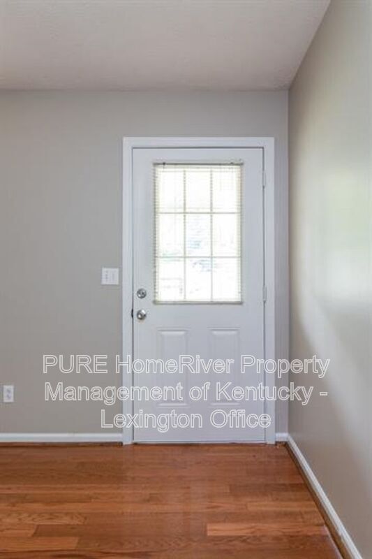 Building Photo - 263 Centennial Dr