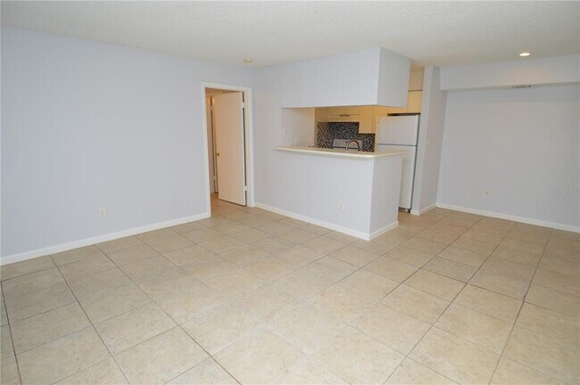 Building Photo - 8645 Fancy Finch Dr