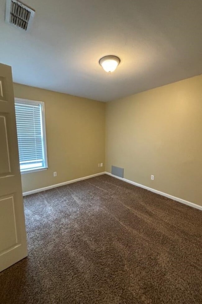 Building Photo - 4909 Park View Ct