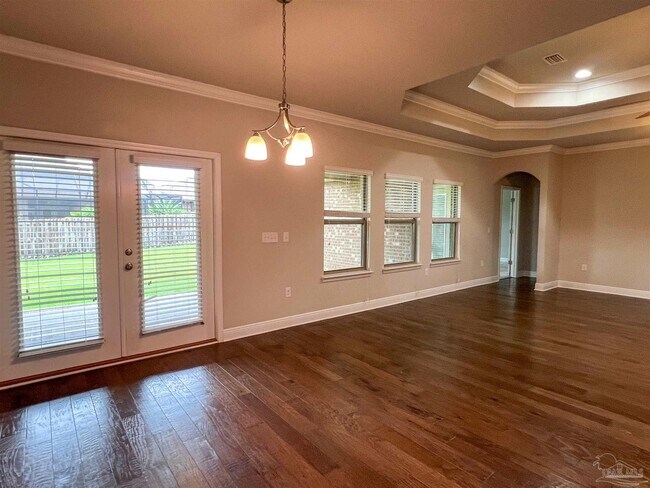 Building Photo - 9379 Pebble Stone Dr