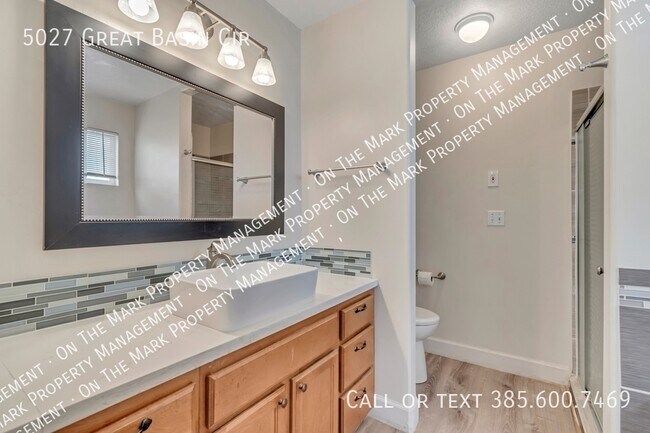 Building Photo - 5027 Great Basin Cir