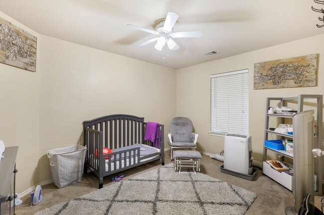 Building Photo - 17611 Haywood Oaks Dr