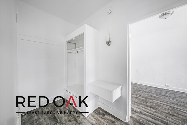 Building Photo - ~1 Month FREE~ Incredible One Bedroom with...