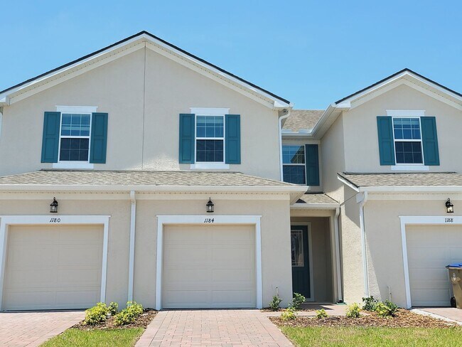 Primary Photo - 3 Bedroom 2.5 Bathroom Townhome For Rent w...