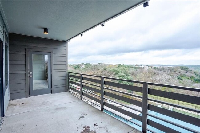 Building Photo - 3600 S Lamar Blvd