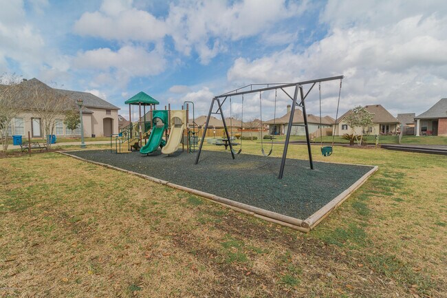 Building Photo - 145 Treasure Cove