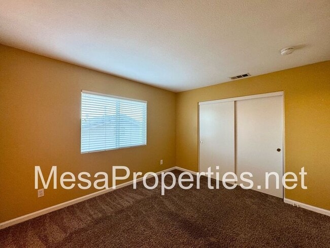 Building Photo - 14580 Maverick Pl