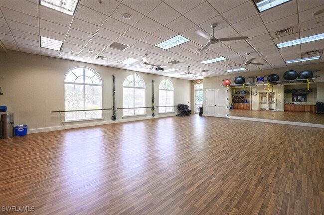 Building Photo - 2396 Ravenna Blvd