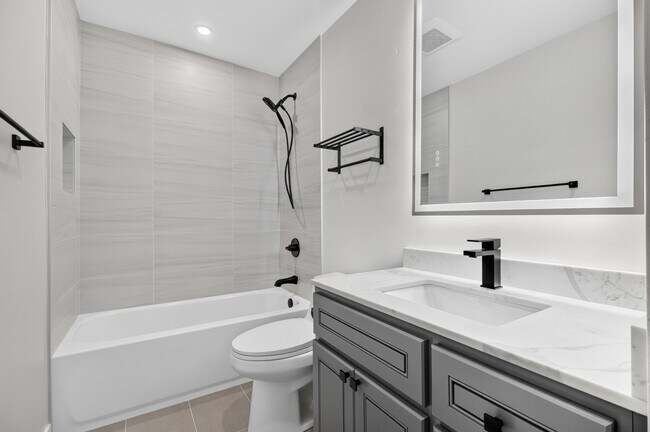 Building Photo - 4535 Lobos Ave