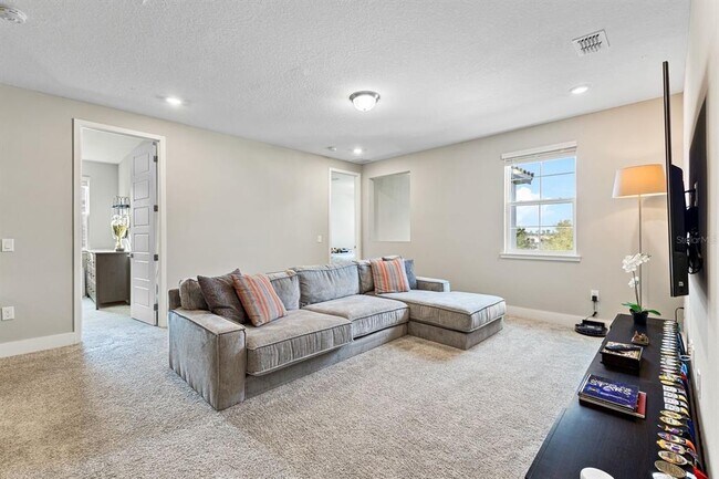 Building Photo - 9947 Summerlake Groves St