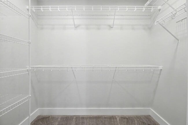 Building Photo - 1355 Valley Green Rd