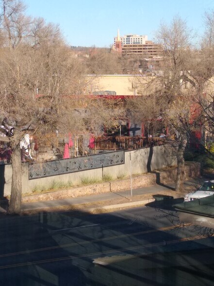 Building Photo - 715 W Colorado Ave