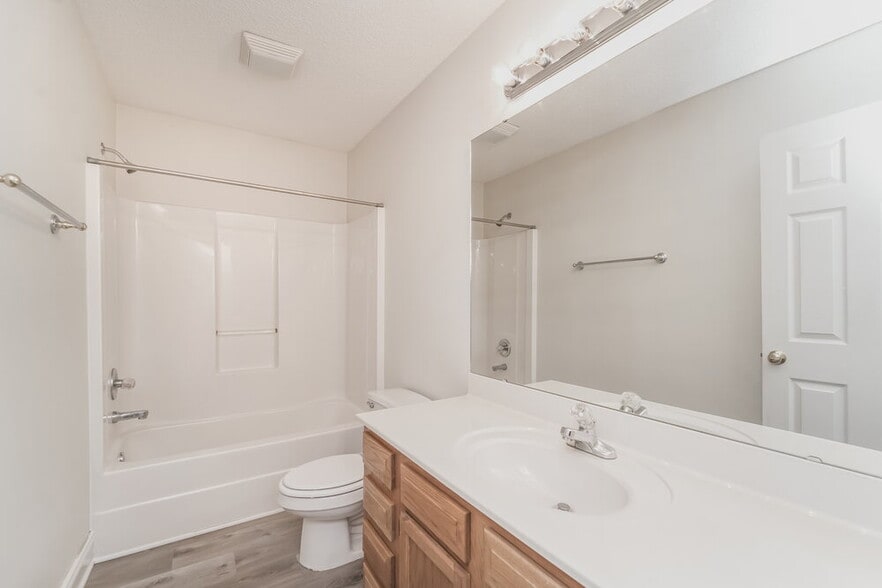 Building Photo - 4512 Carol Ct