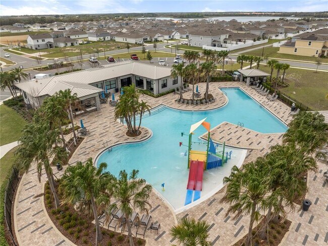 Building Photo - 2049 Heart Lk Dr