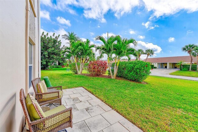 Building Photo - 10215 Regal Dr