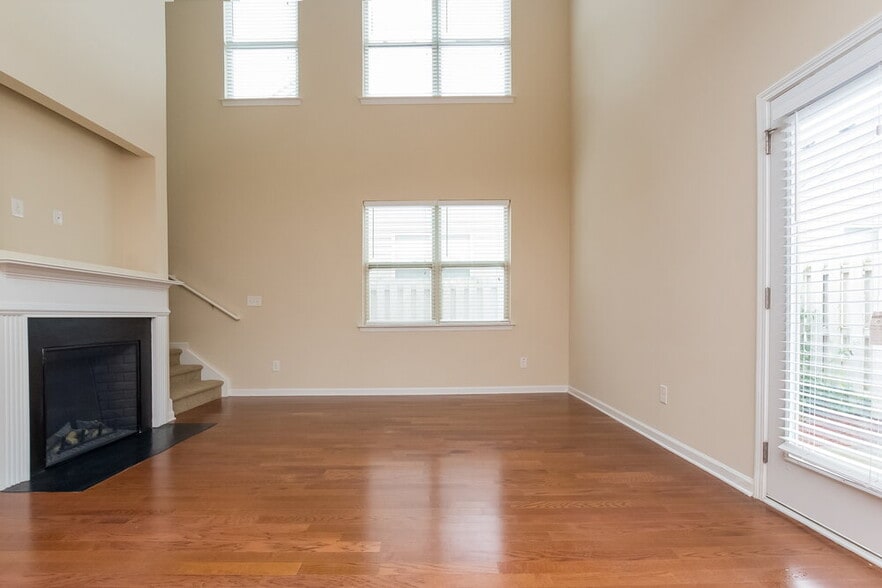 Building Photo - 3738 Humber Ct