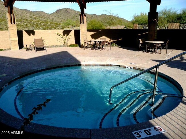 Building Photo - 1843 W Fetlock Trail